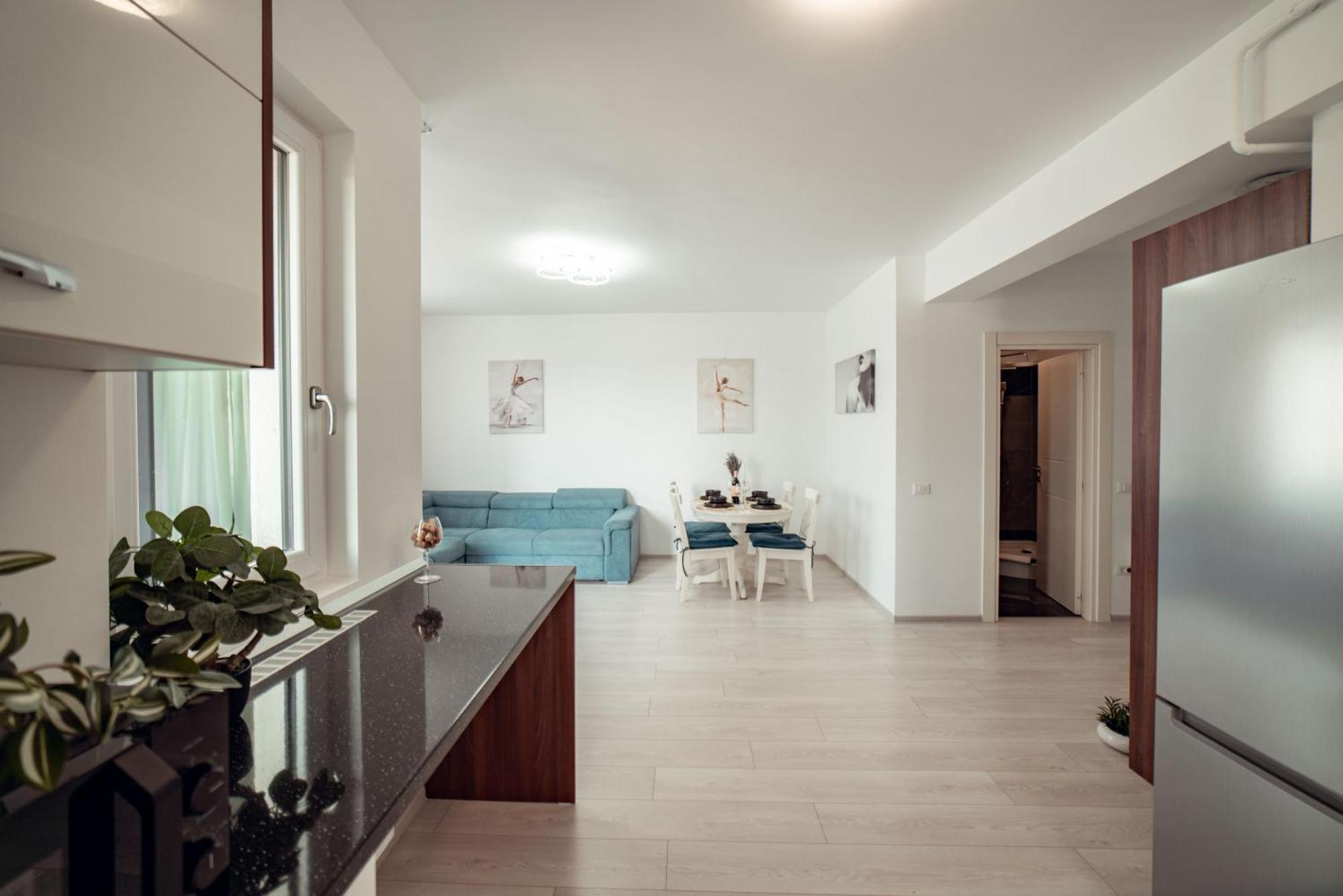 Cozy Collection Apartments At Palas Mall Iasi Exterior foto