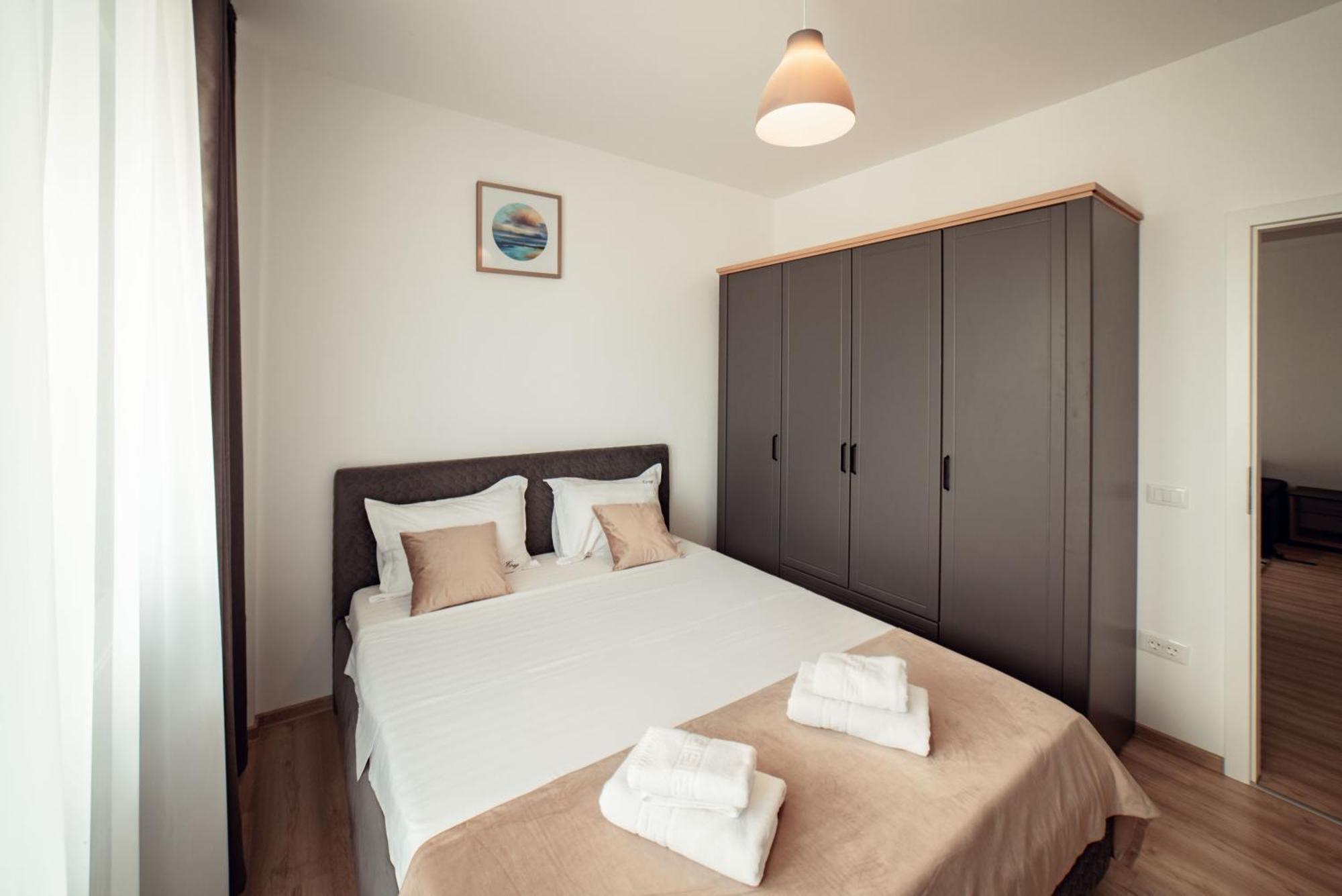 Cozy Collection Apartments At Palas Mall Iasi Exterior foto